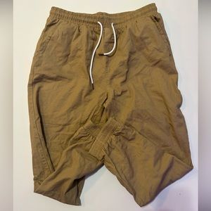 Men’s small khaki pants
